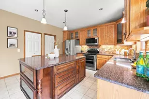 17993 89th Pl N, Maple Grove, MN 55311 - Photo 8