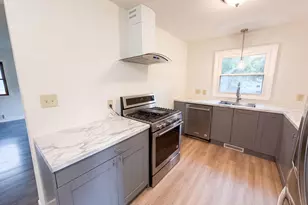 572 11th Ave NW, New Brighton, MN 55112 - Photo 6