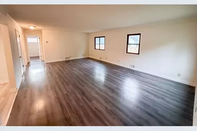 572 11th Avenue NW, New Brighton, MN 55112 - Photo 8
