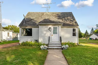 409 S 5th Street, Le Sueur, MN 56058 - Photo 2