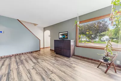 409 S 5th Street, Le Sueur, MN 56058 - Photo 8