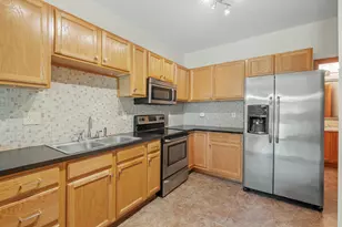 631 Roundhouse St, Shakopee, MN 55379 - Photo 10