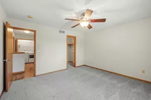 631 Roundhouse St, Shakopee, MN 55379 - Photo 16