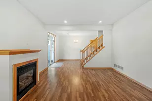 631 Roundhouse St, Shakopee, MN 55379 - Photo 4