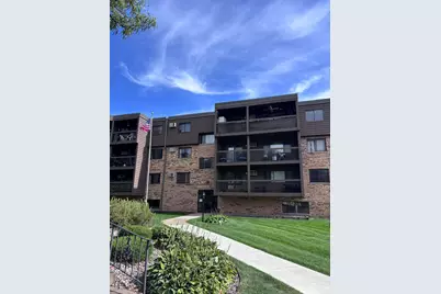 999 41st Avenue NE #302, Columbia Heights, MN 55421 - Photo 2
