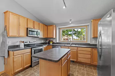 21233 Independence Avenue, Lakeville, MN 55044 - Photo 2