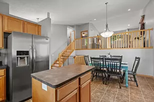 21233 Independence Ave, Lakeville, MN 55044 - Photo 6