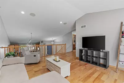 21233 Independence Avenue, Lakeville, MN 55044 - Photo 14