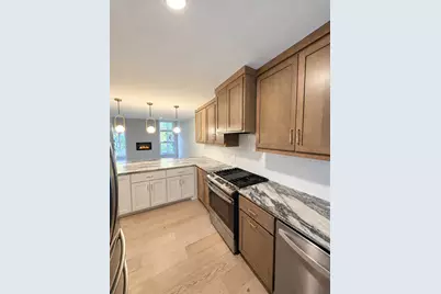 734 Sullivan Way NE, Columbia Heights, MN 55421 - Photo 2