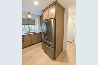 734 Sullivan Way NE, Columbia Heights, MN 55421 - Photo 8