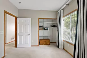 8012 Stratford Cir S, Shakopee, MN 55379 - Photo 16