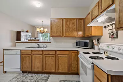 8012 Stratford Circle S, Shakopee, MN 55379 - Photo 28
