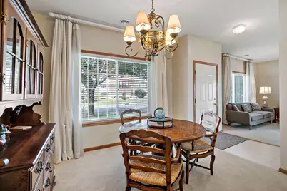 8012 Stratford Circle S, Shakopee, MN 55379 - Photo 32