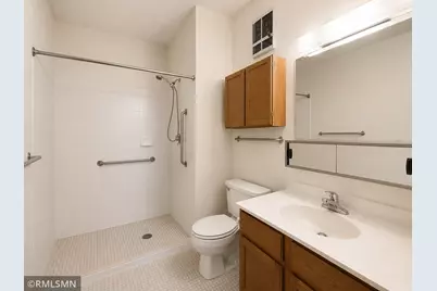 7600 Golden Valley Road #612, Golden Valley, MN 55427 - Photo 6