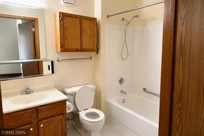 7600 Golden Valley Road #612, Golden Valley, MN 55427 - Photo 8
