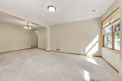 468 Hayes Drive, Hastings, MN 55033 - Photo 10