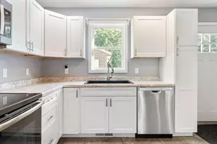 2104 1st Ave NE, Austin, MN 55912 - Photo 1