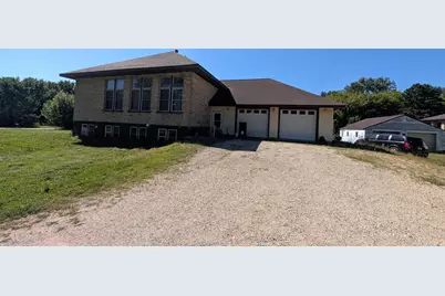 54130 270th Street, Lansing, MN 55912 - Photo 4