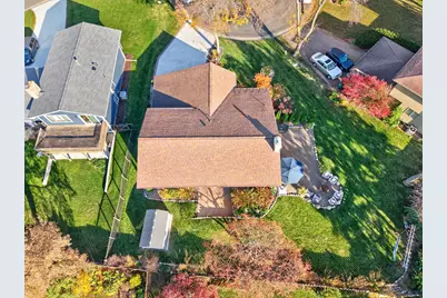 7471 Saratoga Drive, Chanhassen, MN 55317 - Photo 30