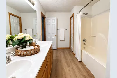 12141 85th Place N, Maple Grove, MN 55369 - Photo 16