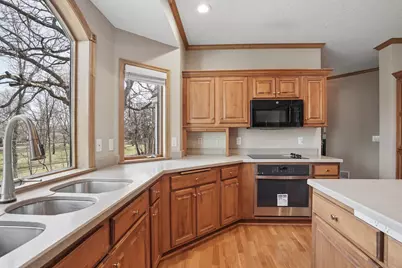 8781 Royal Court NW, Anoka, MN 55303 - Photo 10