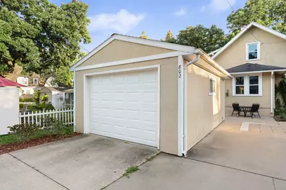 802 8th Avenue NW, Austin, MN 55912 - Photo 4