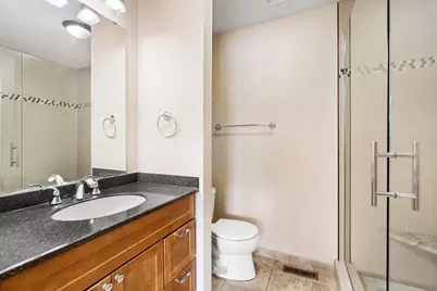 400 Oakland Place NE #9, Austin, MN 55912 - Photo 24