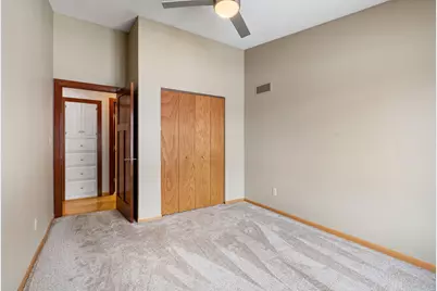 400 Oakland Place NE #9, Austin, MN 55912 - Photo 28