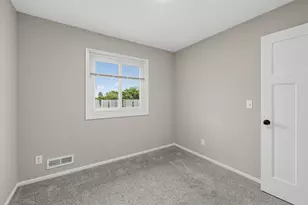 7509 Whitney Dr, Apple Valley, MN 55124 - Photo 16