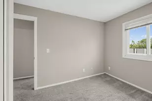 7509 Whitney Dr, Apple Valley, MN 55124 - Photo 20