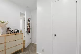 8635 Colfax Ave S, Bloomington, MN 55420 - Photo 16