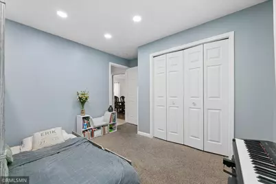 8635 Colfax Avenue S, Bloomington, MN 55420 - Photo 12