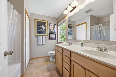 3425 Hazel Trail #D, Woodbury, MN 55129 - Photo 18