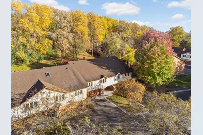 6913 Edenvale Boulevard, Eden Prairie, MN 55346 - Photo 4