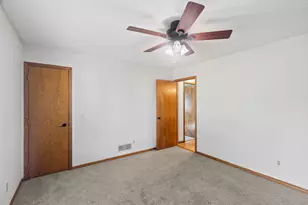 9337 Jeffery Ct S, Cottage Grove, MN 55016 - Photo 22