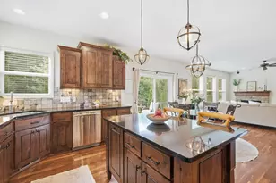 2388 Highover Trail, Chanhassen, MN 55317 - Photo 4