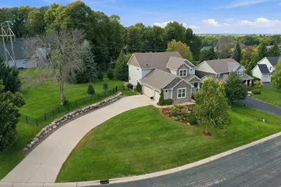 2388 Highover Trail, Chanhassen, MN 55317 - Photo 2