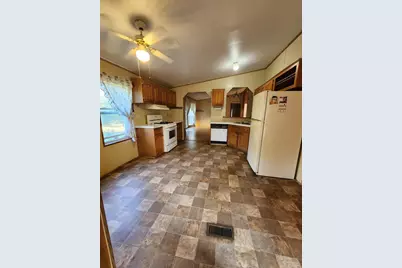 404 Grove Avenue N, Park Rapids, MN 56470 - Photo 6