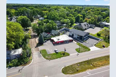 2700 Maplewood Drive N, Maplewood, MN 55109 - Photo 8