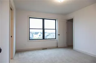 4130 Gable Ln, Woodbury, MN 55129 - Photo 16