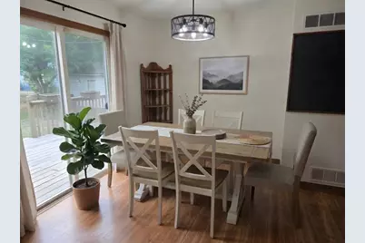 5401 Dupont Avenue N, Brooklyn Center, MN 55430 - Photo 10