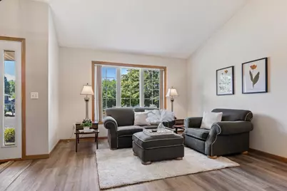 6300 91st Trail N, Brooklyn Park, MN 55445 - Photo 4