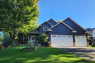924 36th St W, Hastings, MN 55033 - Photo 2