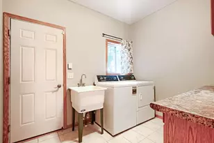 924 36th St W, Hastings, MN 55033 - Photo 16