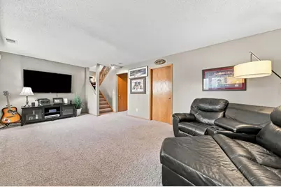 8590 Jorgensen Avenue S, Cottage Grove, MN 55016 - Photo 18