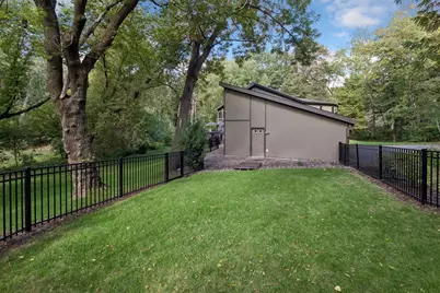 16 Timberglade Road, Bloomington, MN 55437 - Photo 74