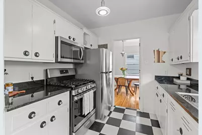 812 Nebraska Avenue E, Saint Paul, MN 55106 - Photo 12