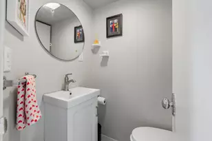 812 Nebraska Ave E, Saint Paul, MN 55106 - Photo 14