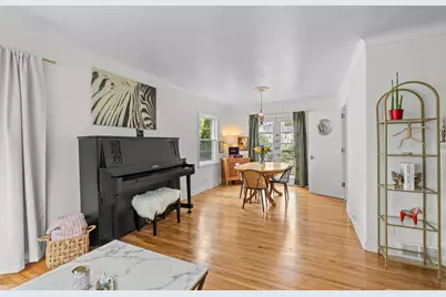 812 Nebraska Avenue E, Saint Paul, MN 55106 - Photo 8