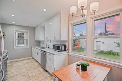 1273 Juno Avenue, Saint Paul, MN 55116 - Photo 2